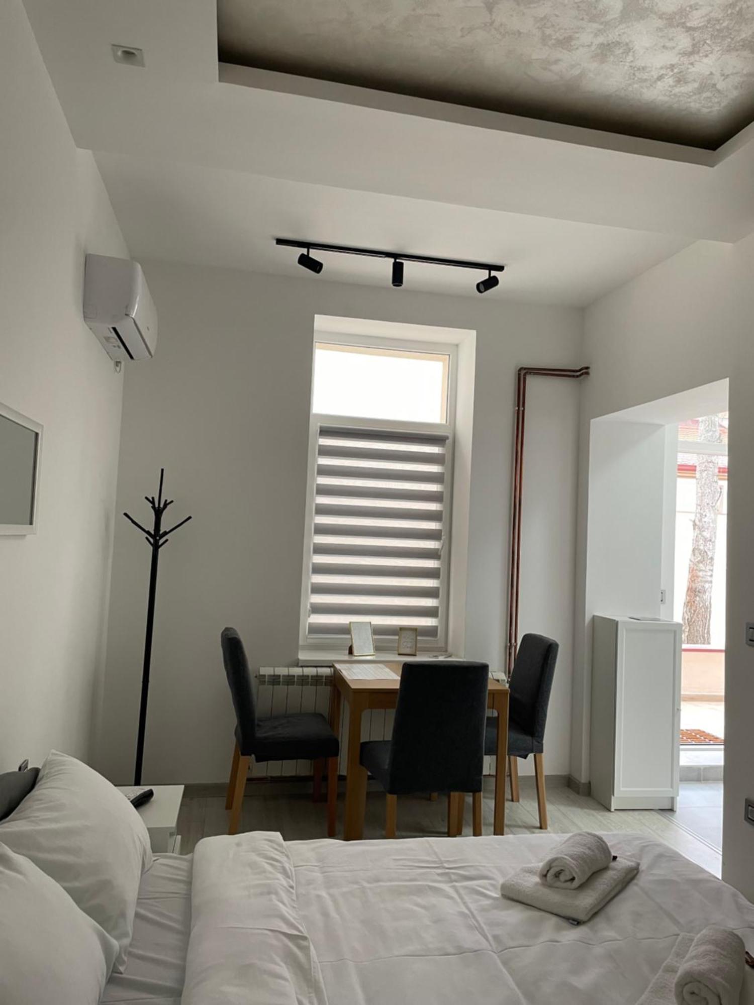 Urban Apartments Subotica Ngoại thất bức ảnh